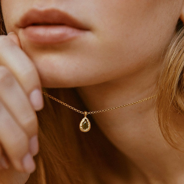 Lysia Dark Green Necklace