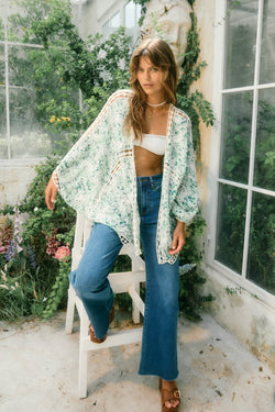 Oline Lace Cape