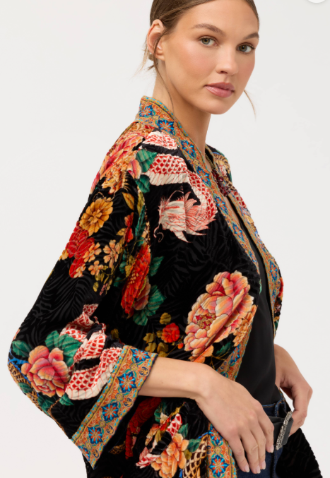 Merhawi Kimono - Levi Burno