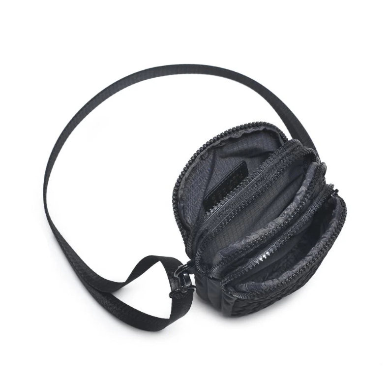 Divide & Conquer Woven Bag