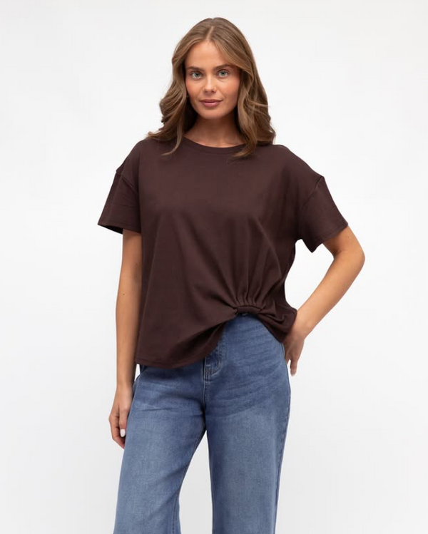 Easy Tuck Tee
