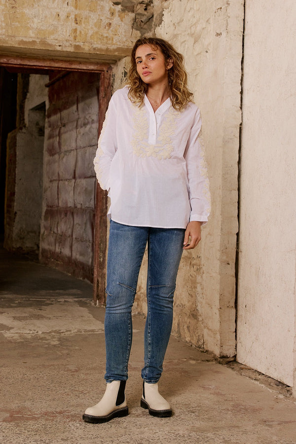 Italian Star Button Jean