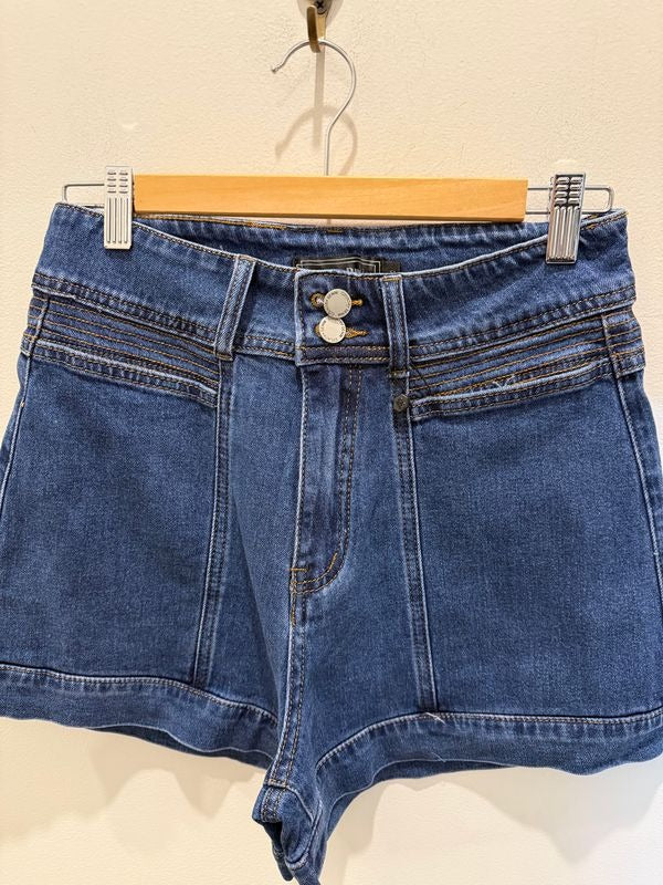 Essex Pocket Stitched Short